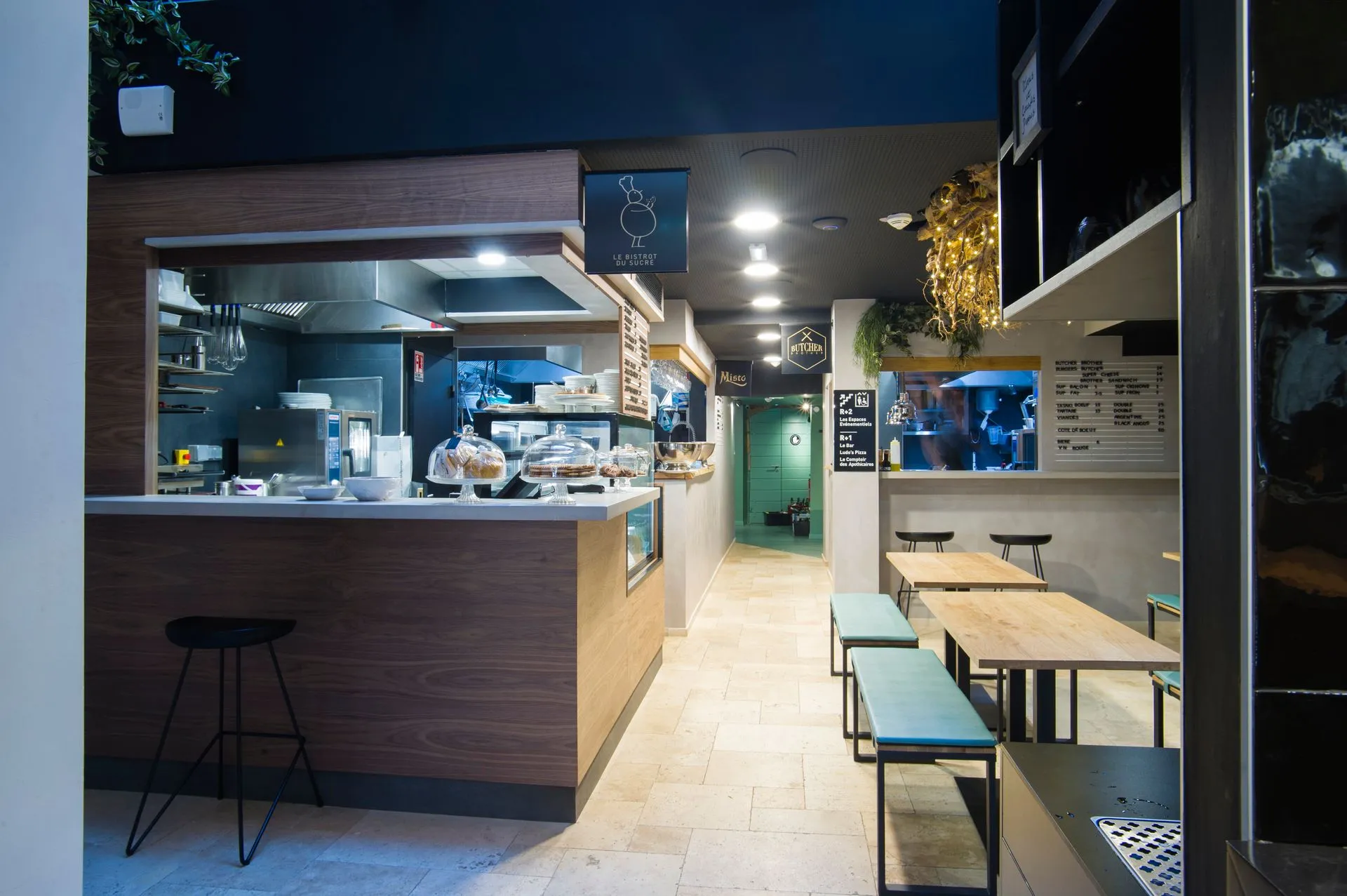 Rénovation de la tour rose food traboule à Lyon par 2B-Groupe