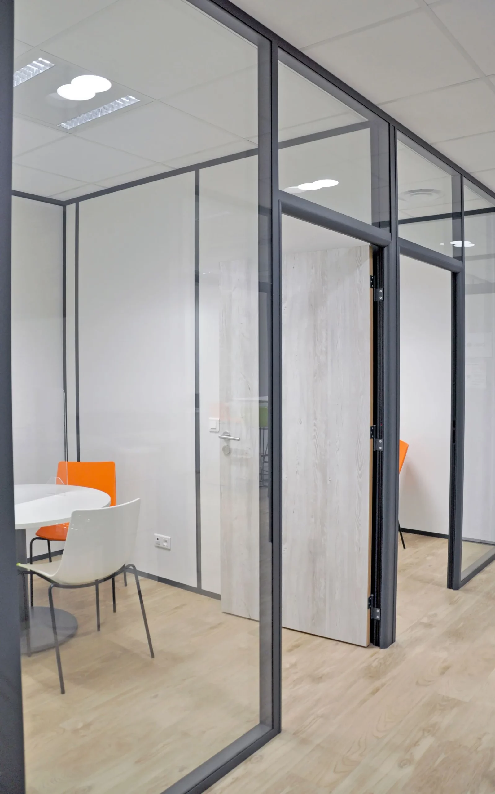 Aménagement de bureaux professionnels par 2B-Groupe à Lyon