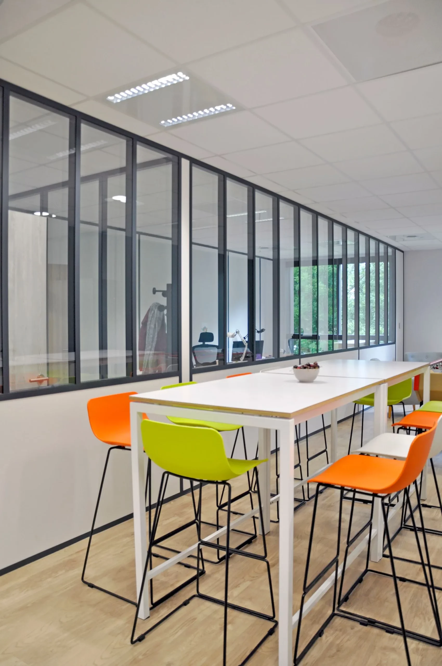 Aménagement de bureaux professionnels par 2B-Groupe à Lyon