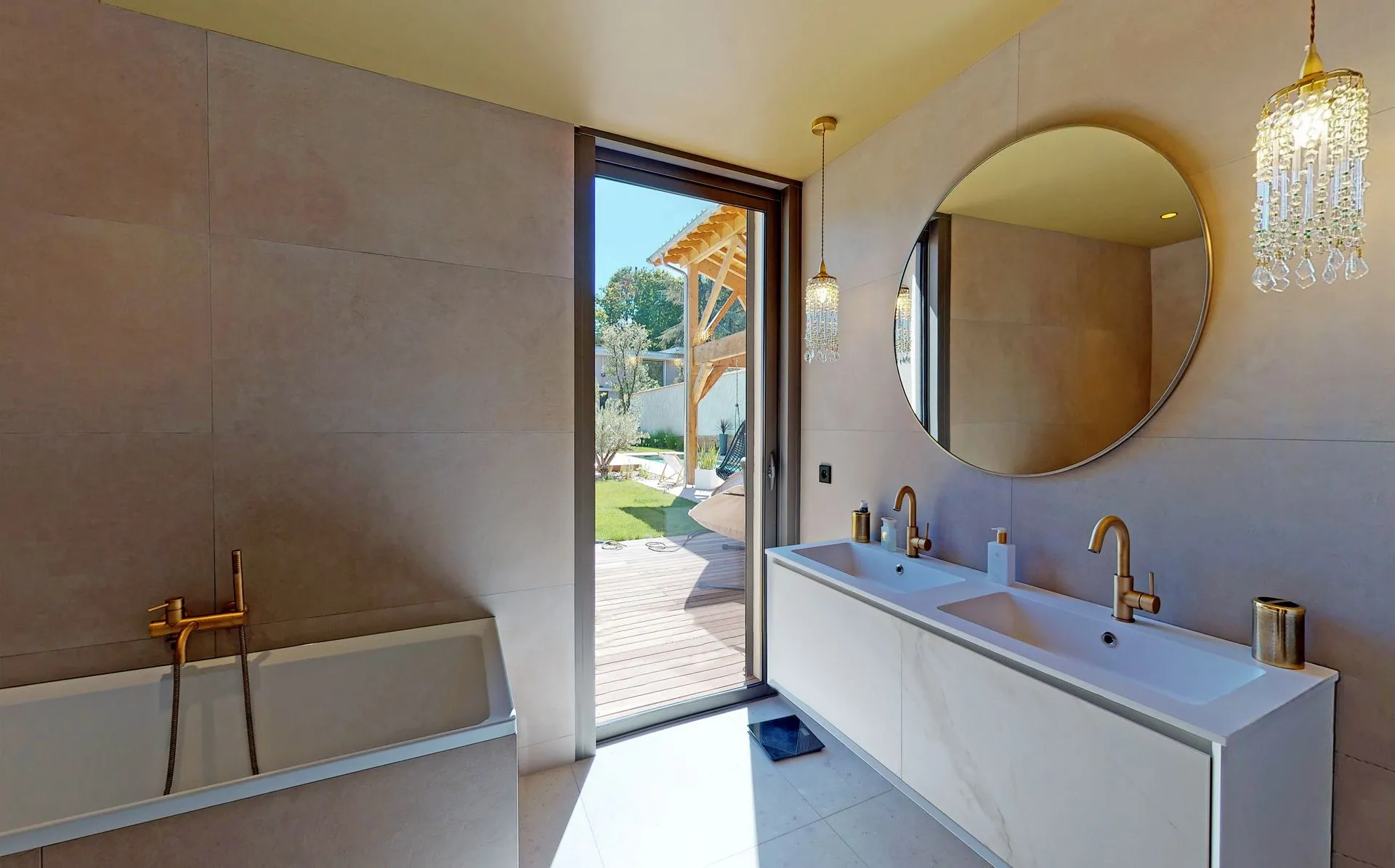 Rénovation de maison dans les monts d'or à Lyon par 2B-Groupe