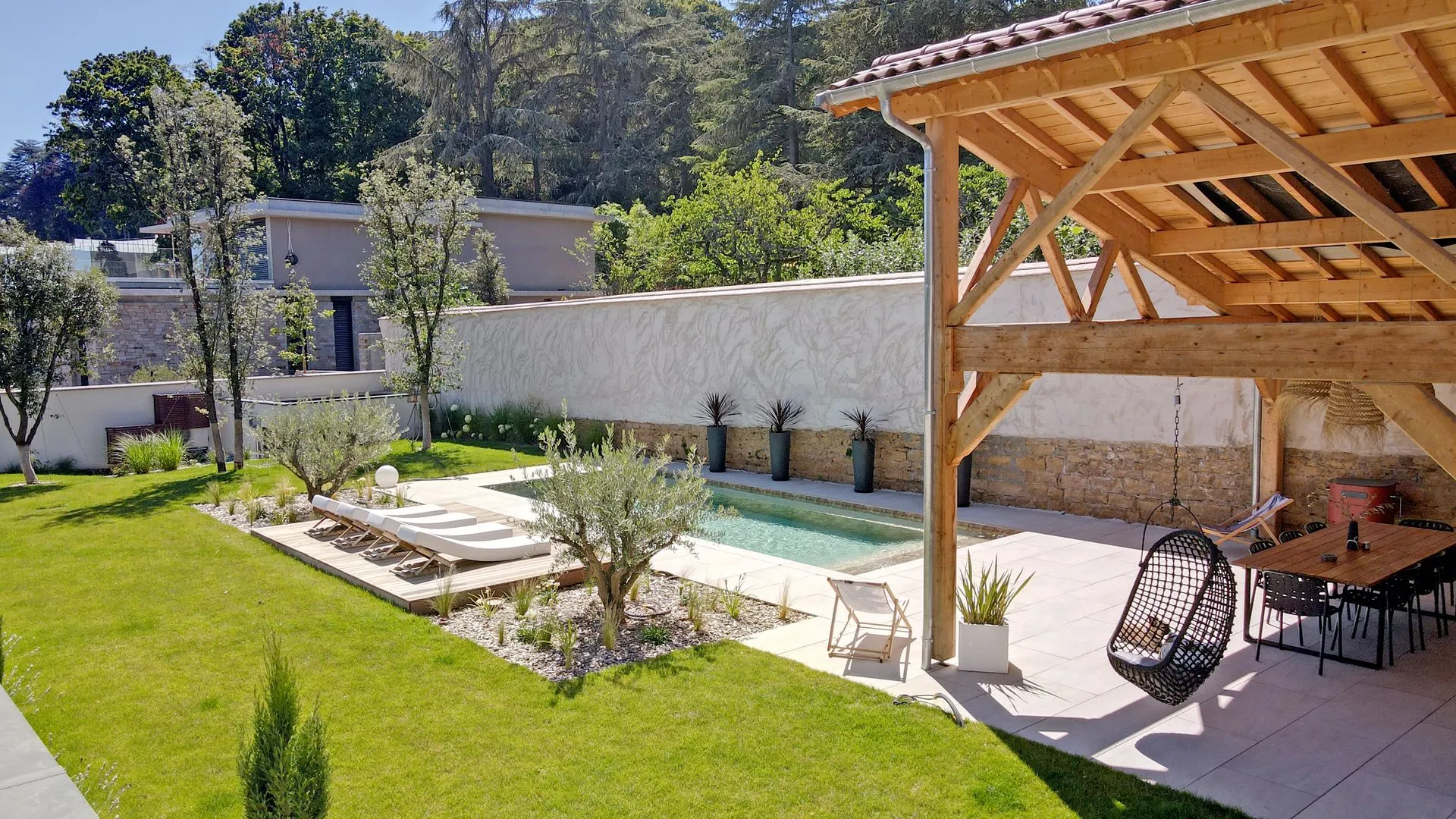 Rénovation de maison dans les monts d'or à Lyon par 2B-Groupe