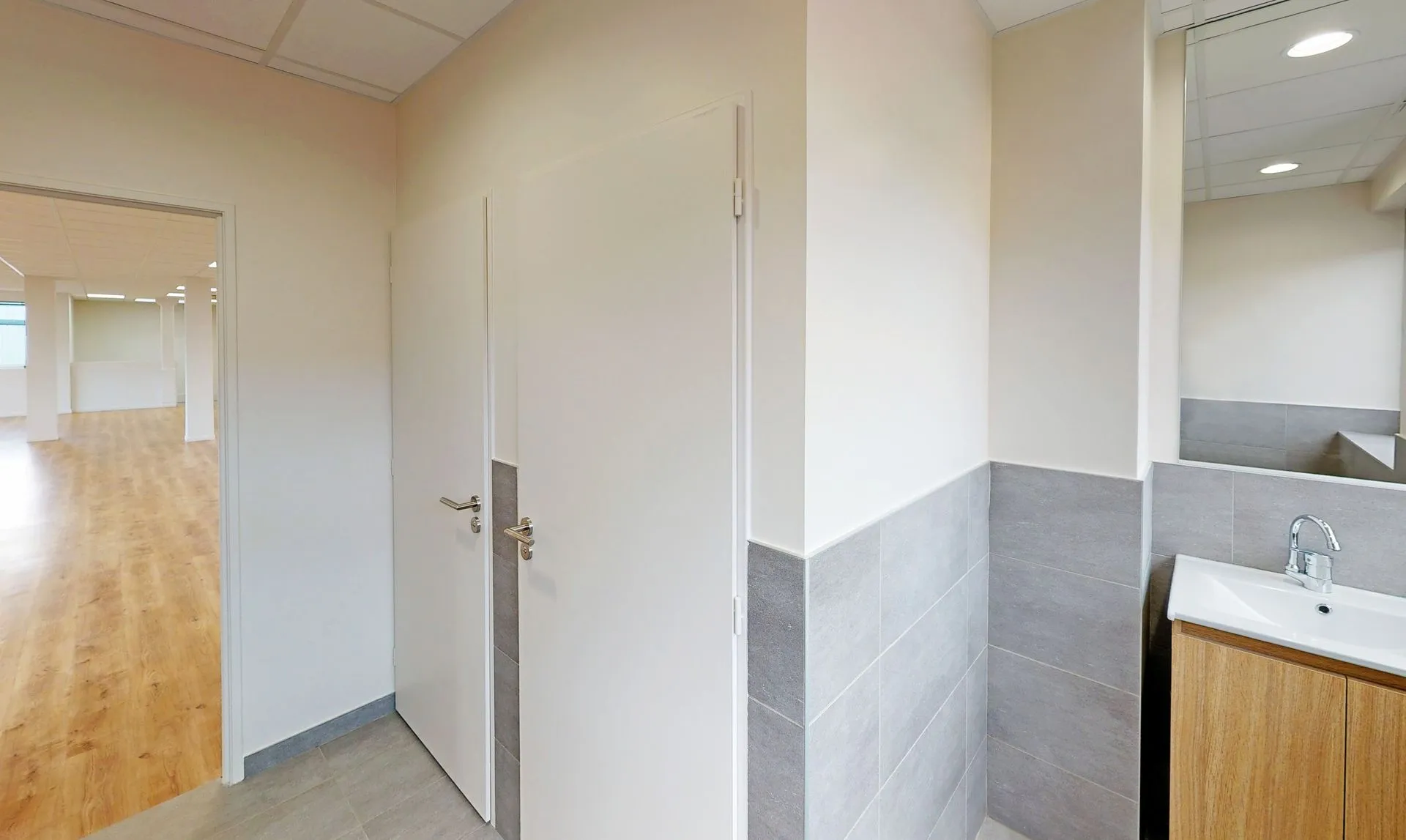 Aménagement locaux professionnels à Dardilly