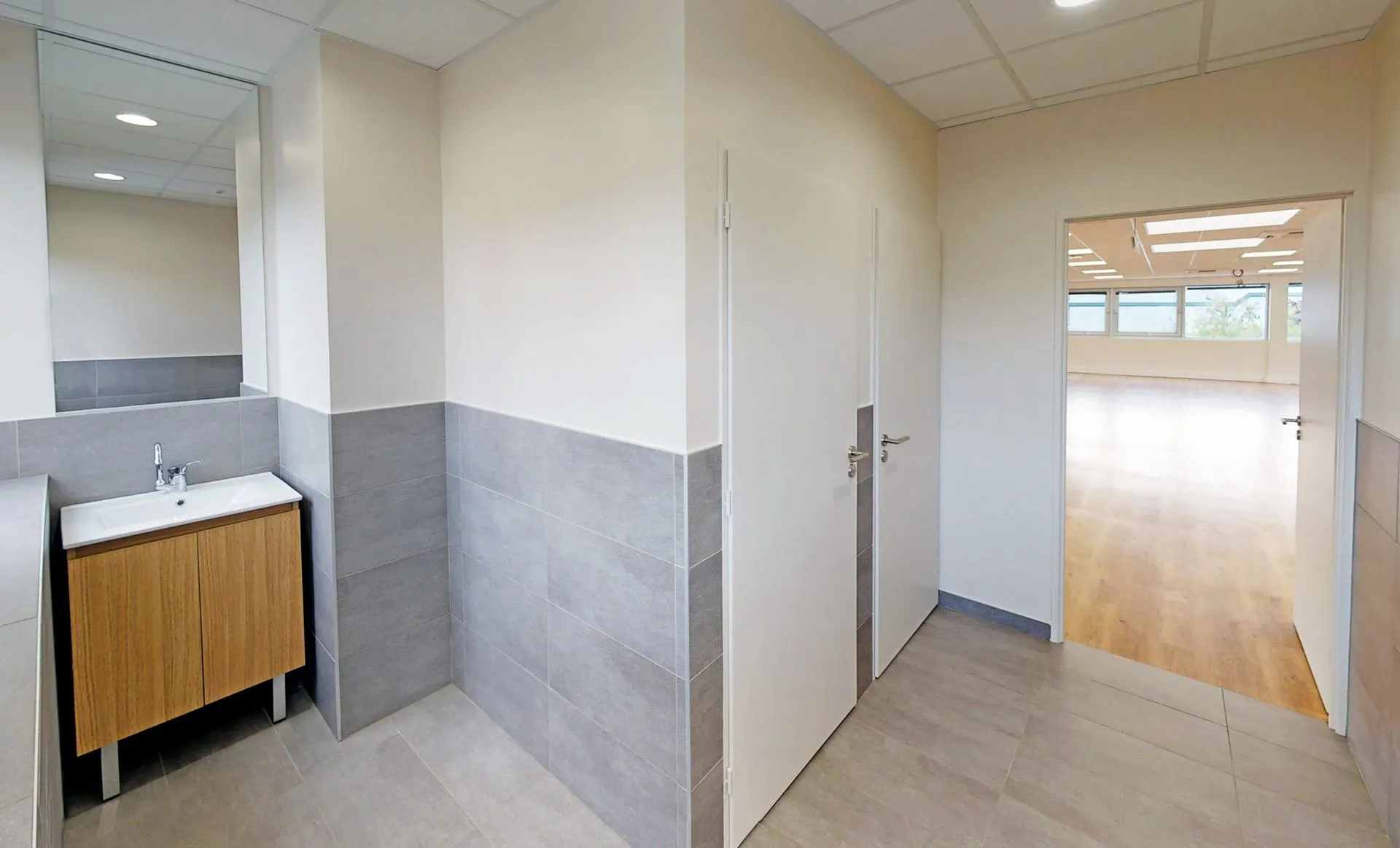 Aménagement locaux professionnels à Dardilly