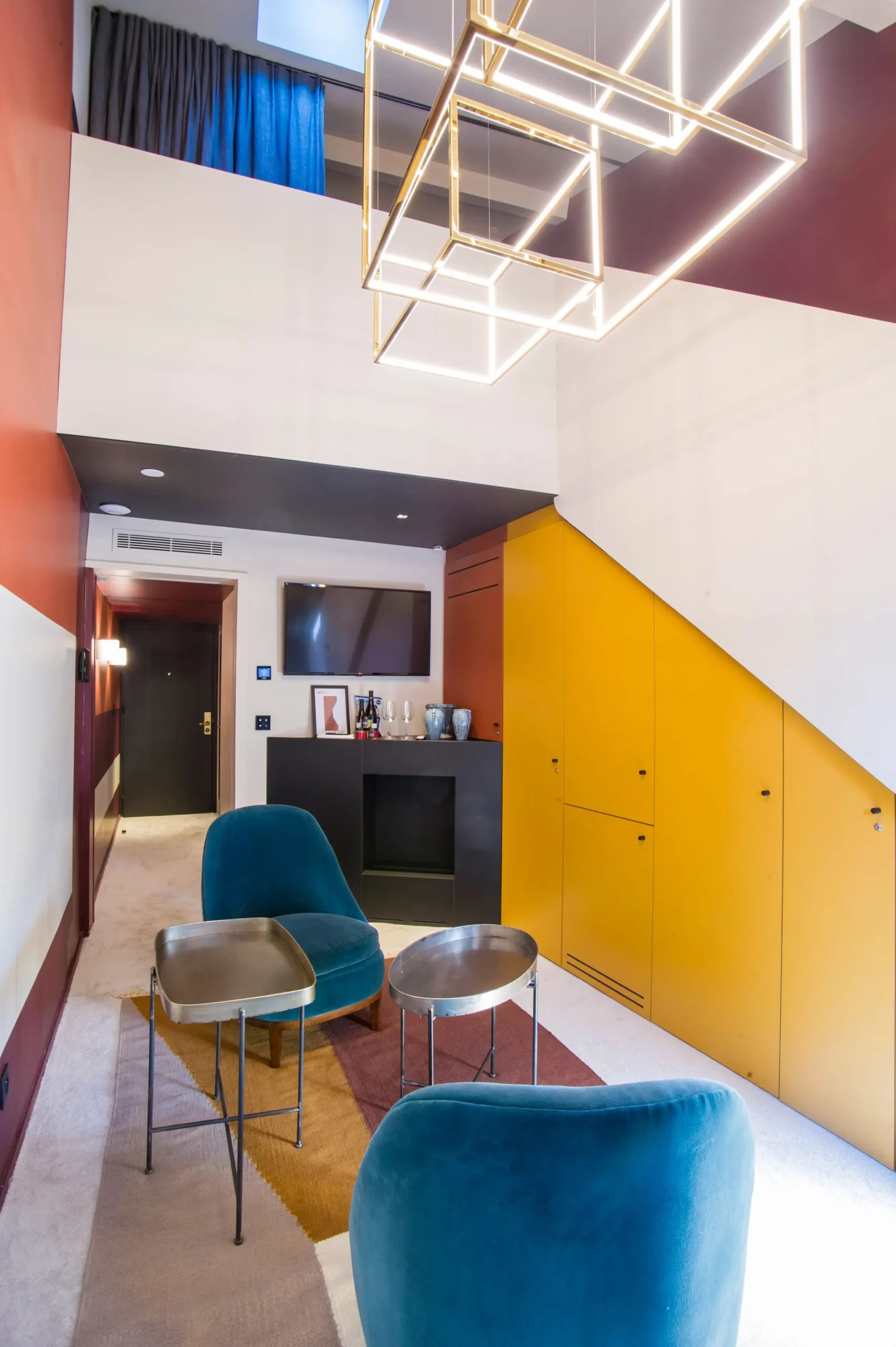 Rénovation de la tour rose food traboule à Lyon par 2B-Groupe