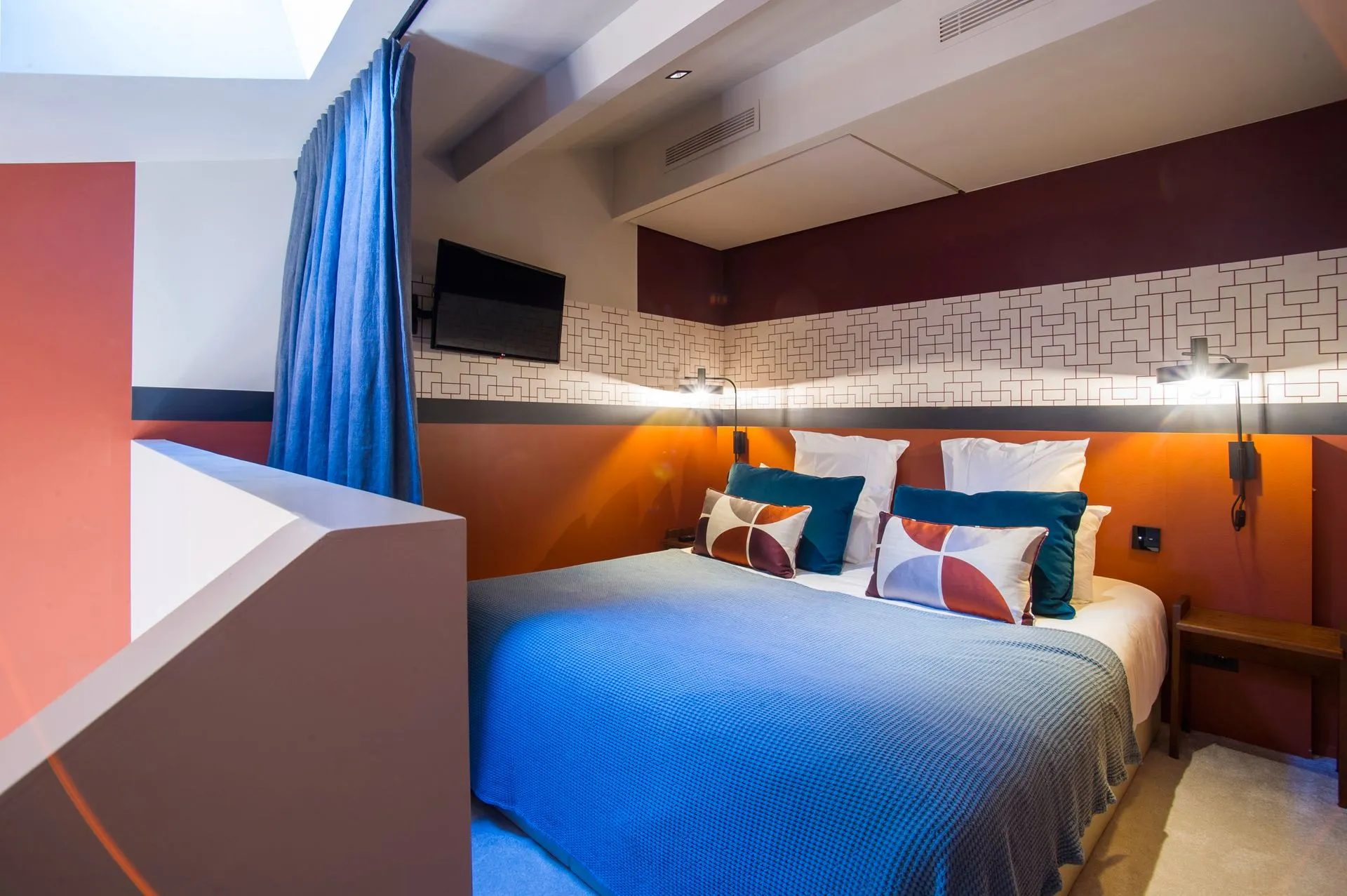 Rénovation de la tour rose food traboule à Lyon par 2B-Groupe