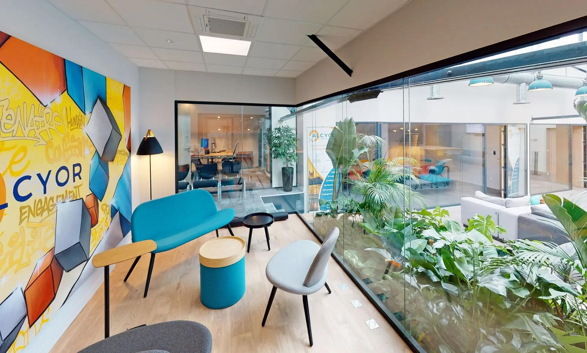 Aménagement de locaux professionnels pour une entreprise à Lyon par 2B:Groupe