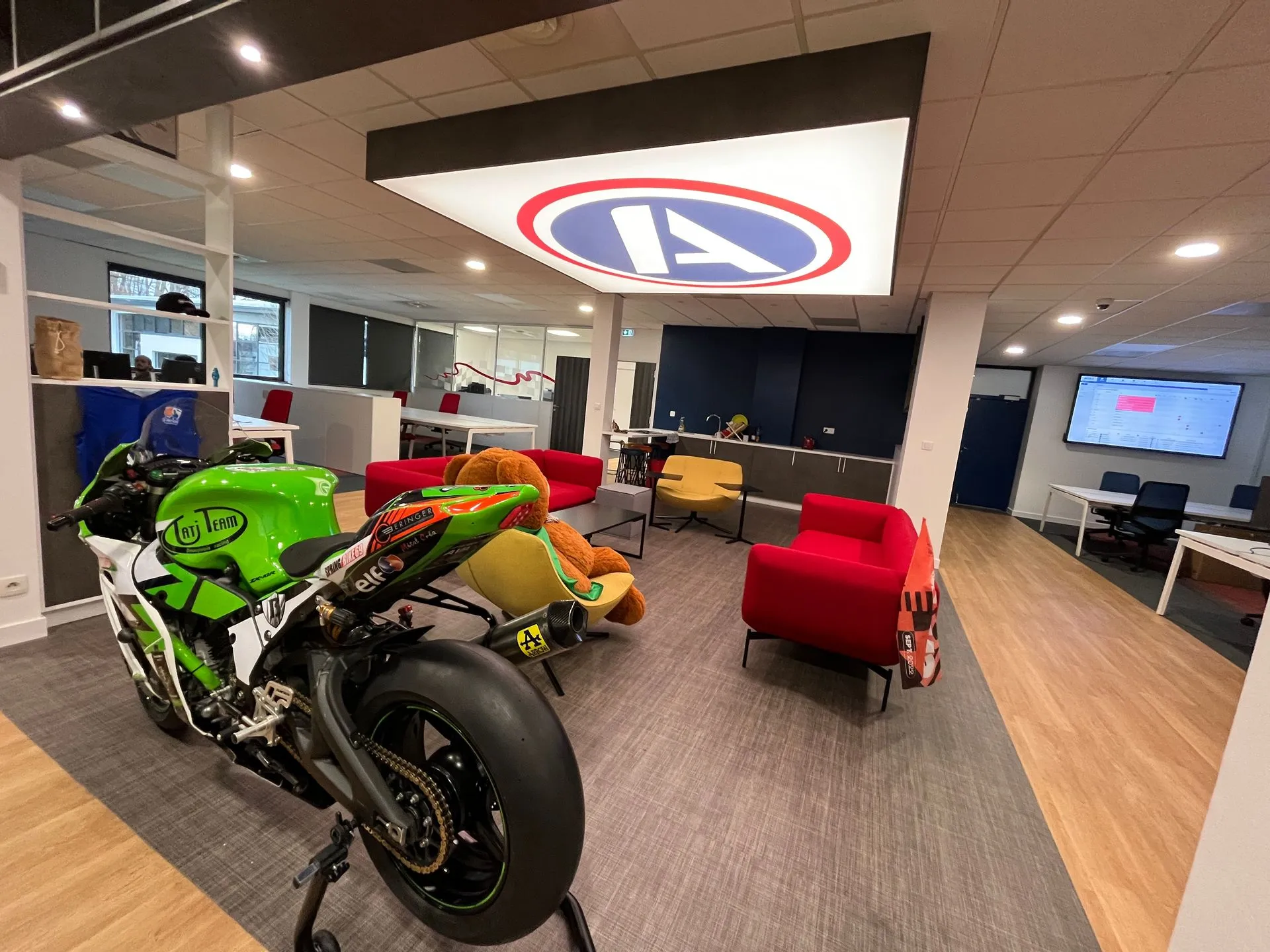 Rénovation et aménagement de bureaux à Limonest par 2B-Groupe