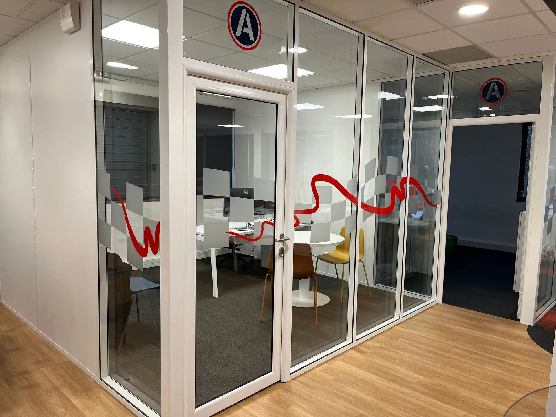 Rénovation et aménagement de bureaux à Limonest par 2B-Groupe