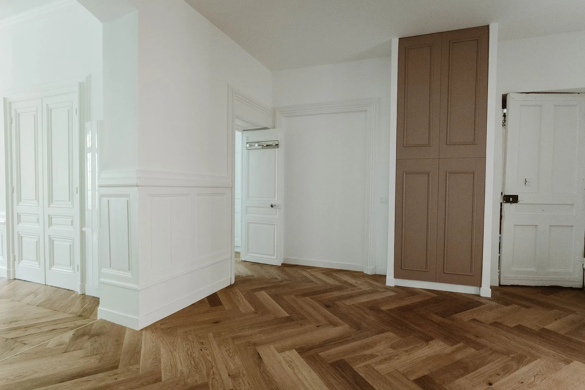 Transformation d'un appartement haussmannien à Lyon