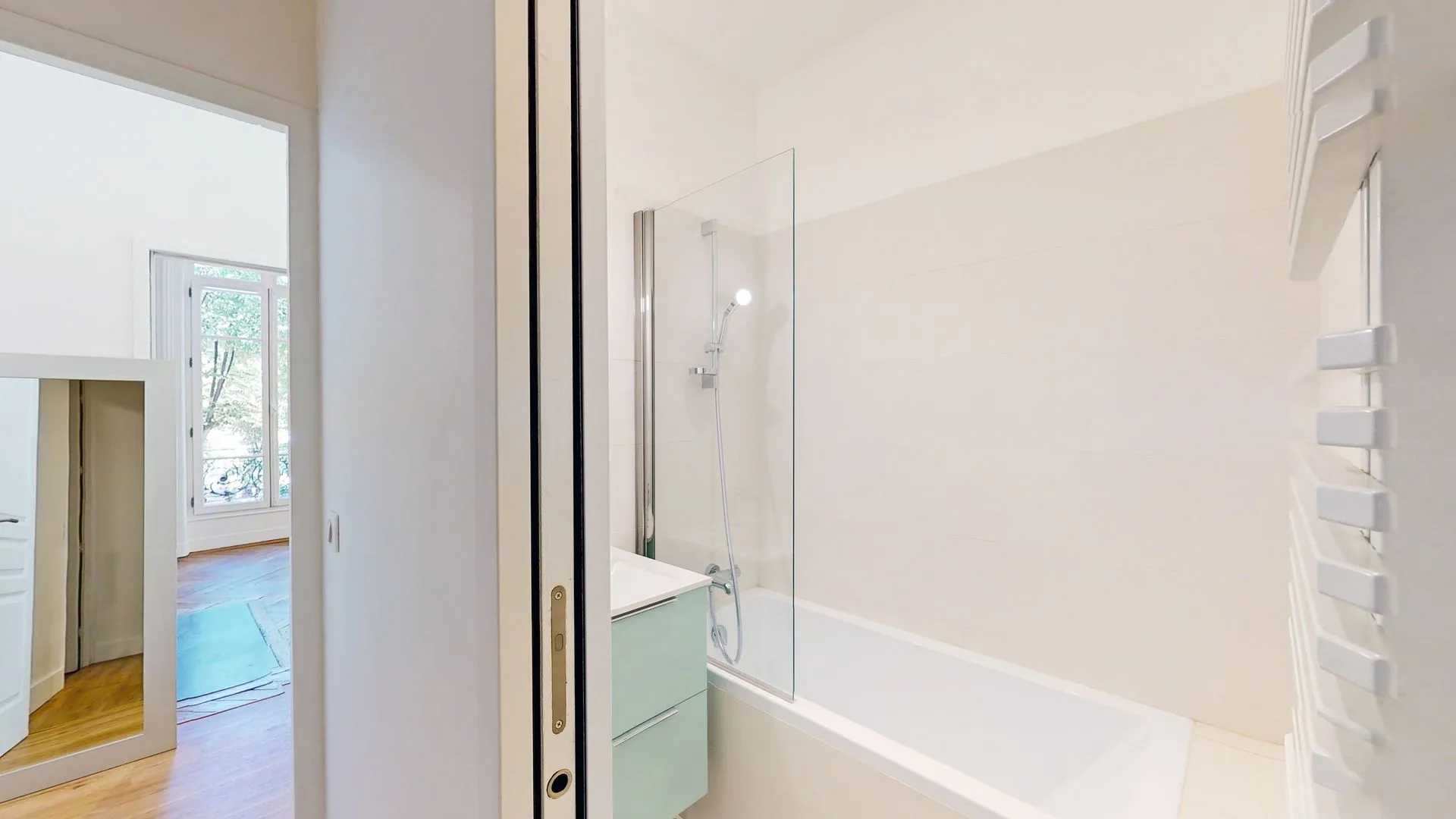 Rénovation d'appartement style haussmannien à Lyon par 2B-Groupe