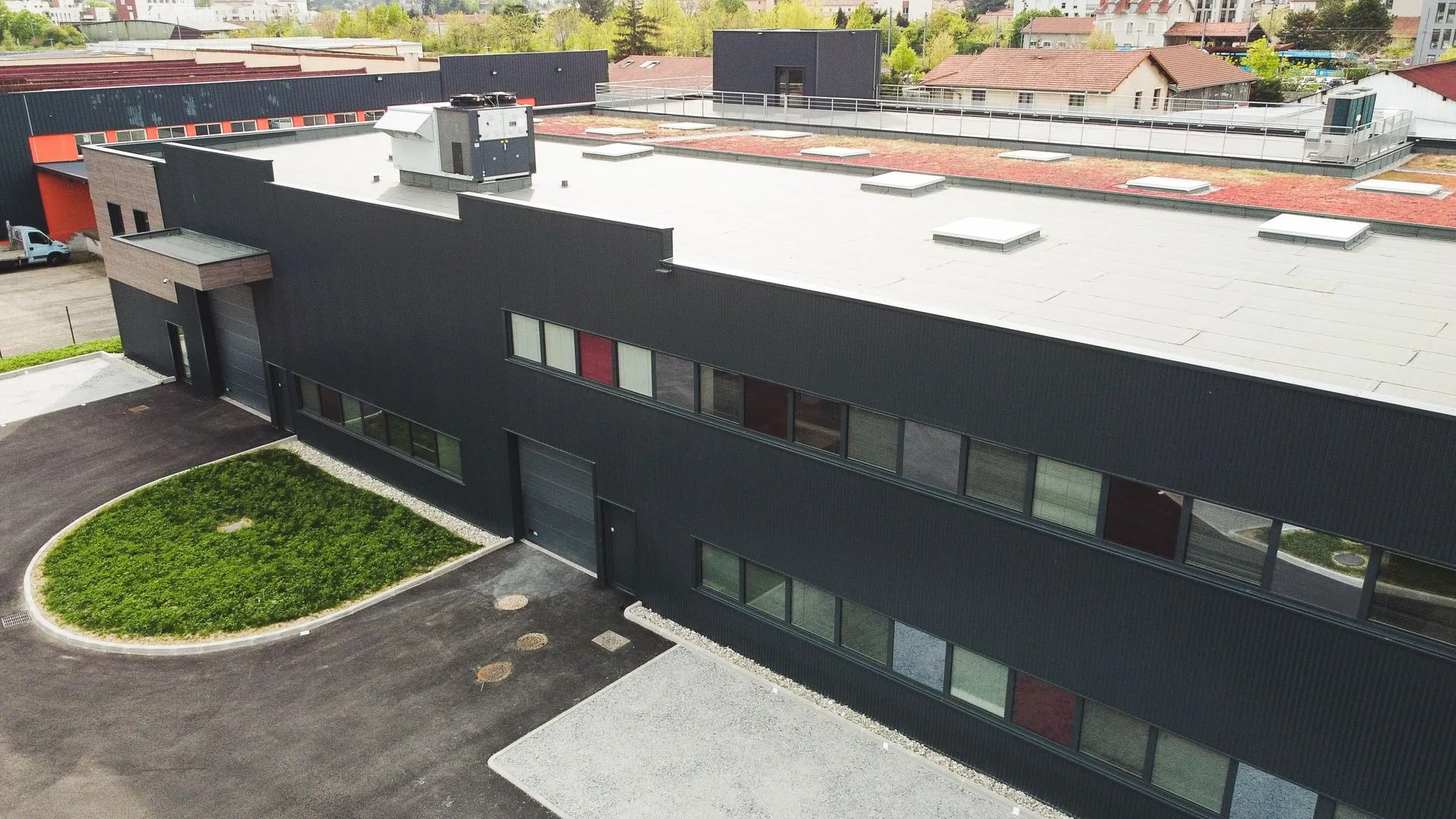 Aménagement d'usine à Lyon par 2B-Groupe