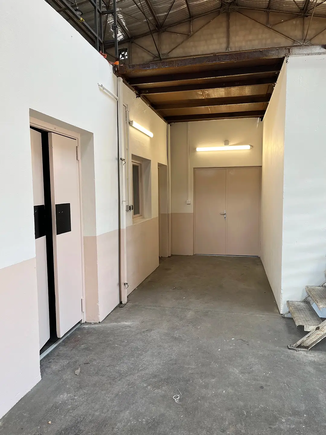 2B-groupe-renovation-entrepot